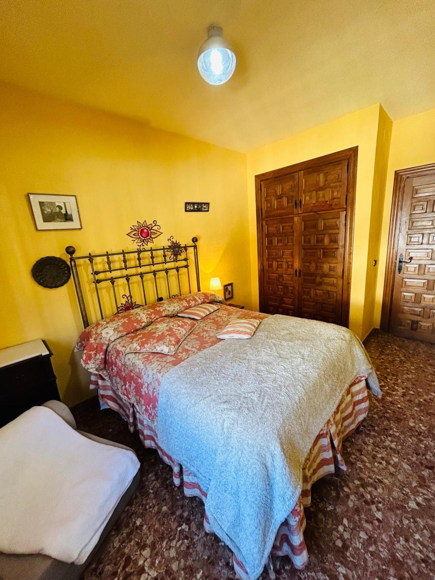 Casa Los Rosales Alfacar Luaran gambar