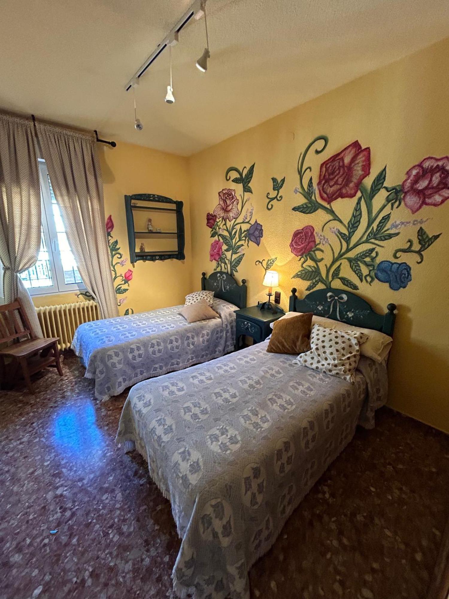 Casa Los Rosales Alfacar Luaran gambar