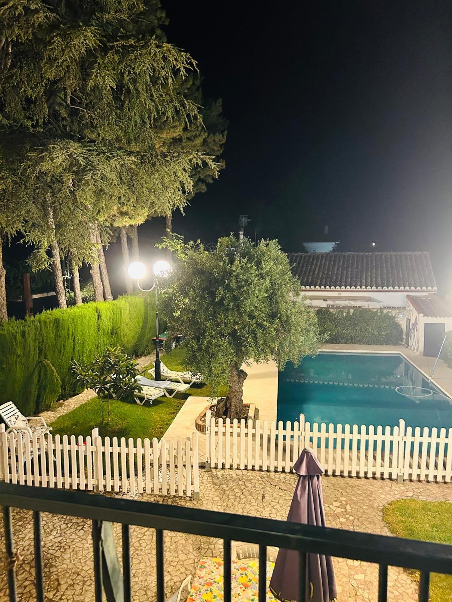 Casa Los Rosales Alfacar Luaran gambar